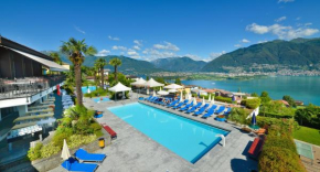  Top Swiss Family Hotel La Campagnola  Сан Наццаро